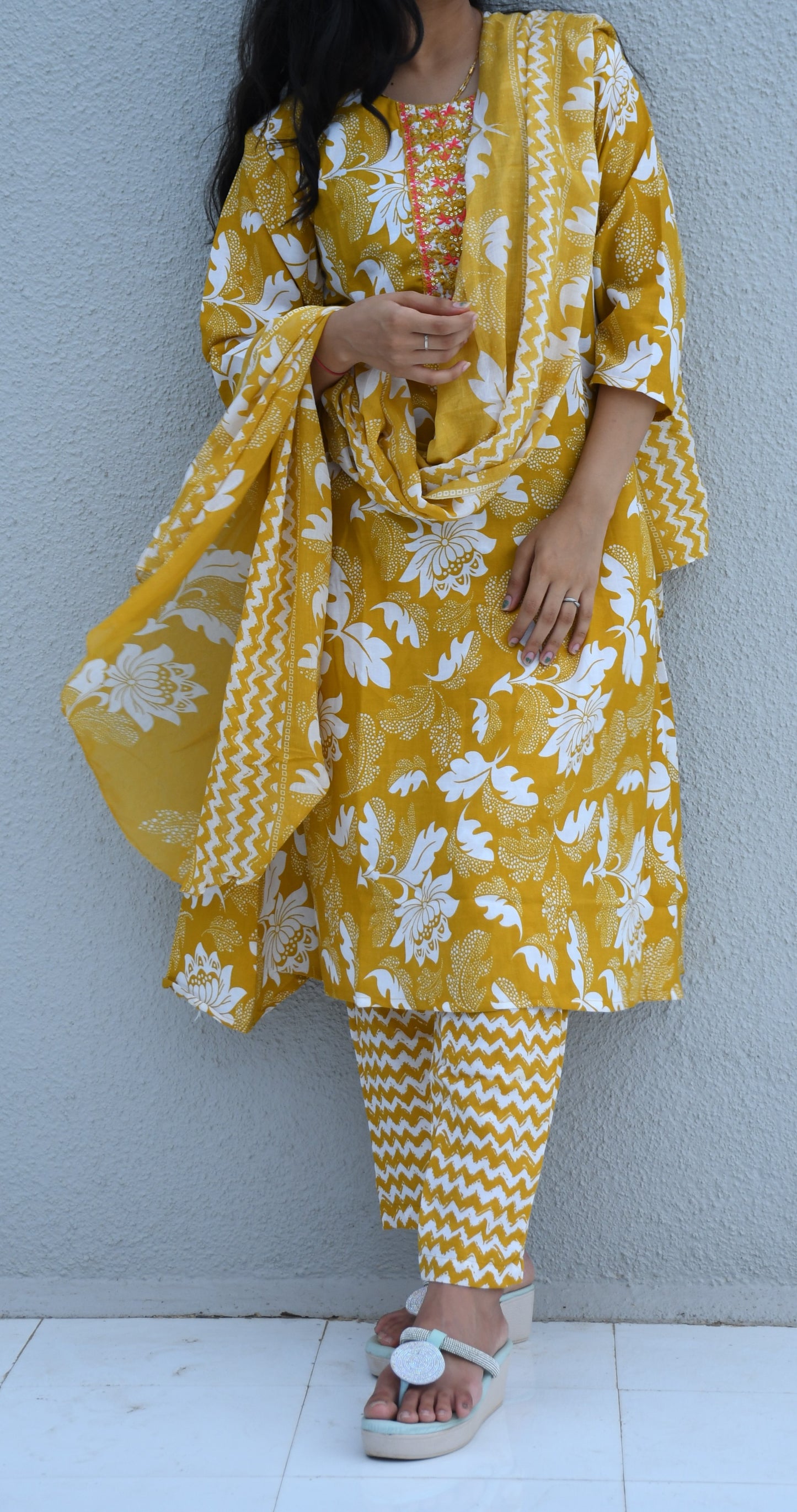 HaldiBloom Floral Suit Set