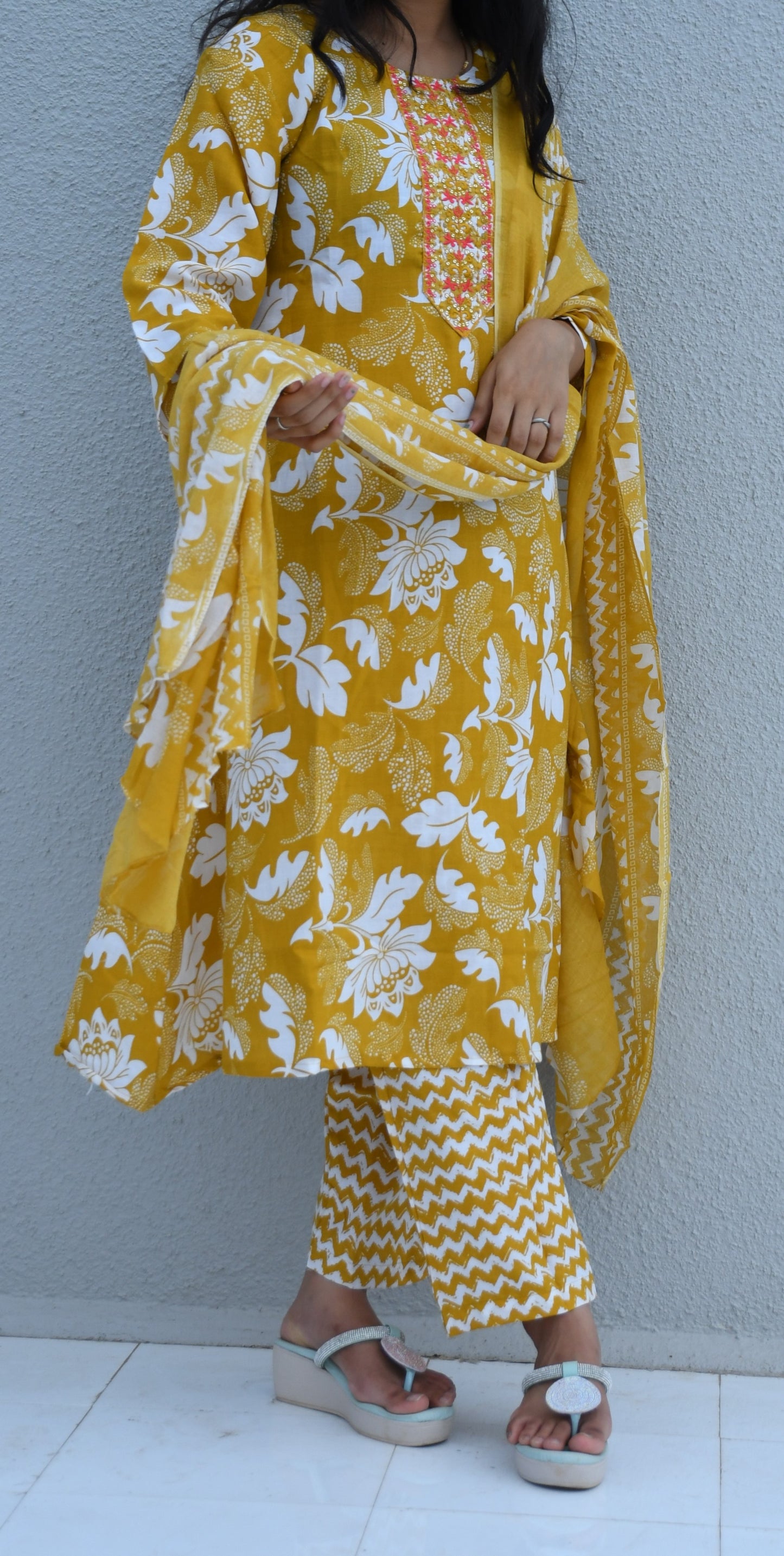 HaldiBloom Floral Suit Set