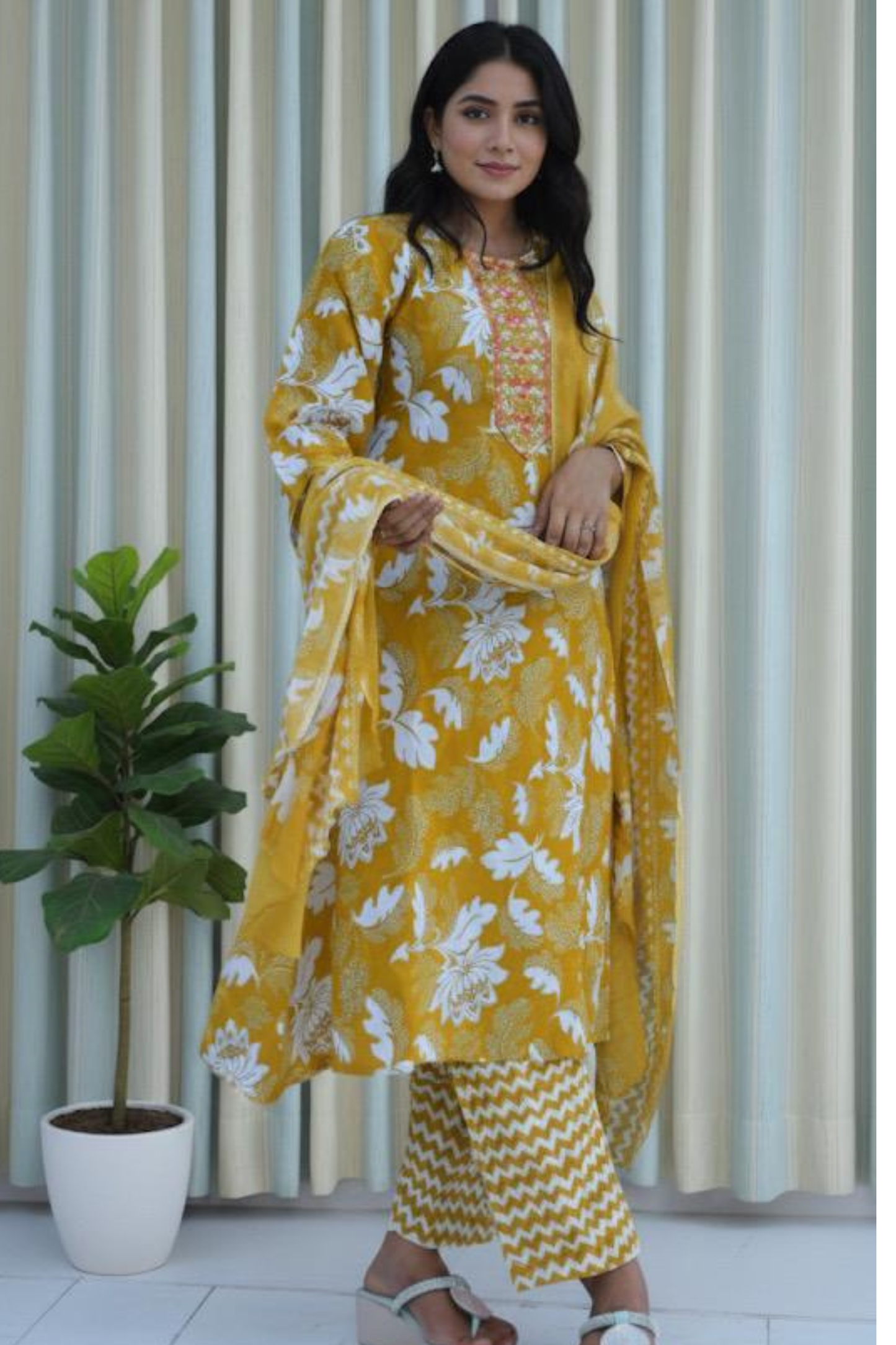 HaldiBloom Floral Suit Set