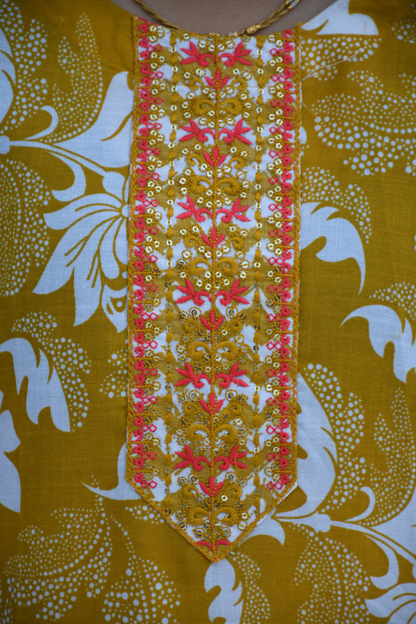 HaldiBloom Floral Suit Set