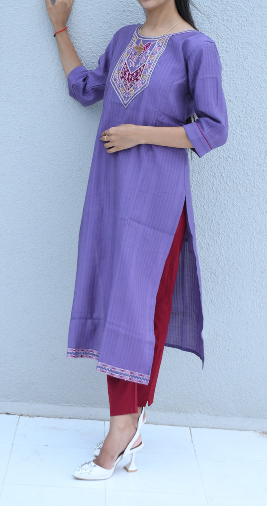 Neelika Bird Motif Kurti Set
